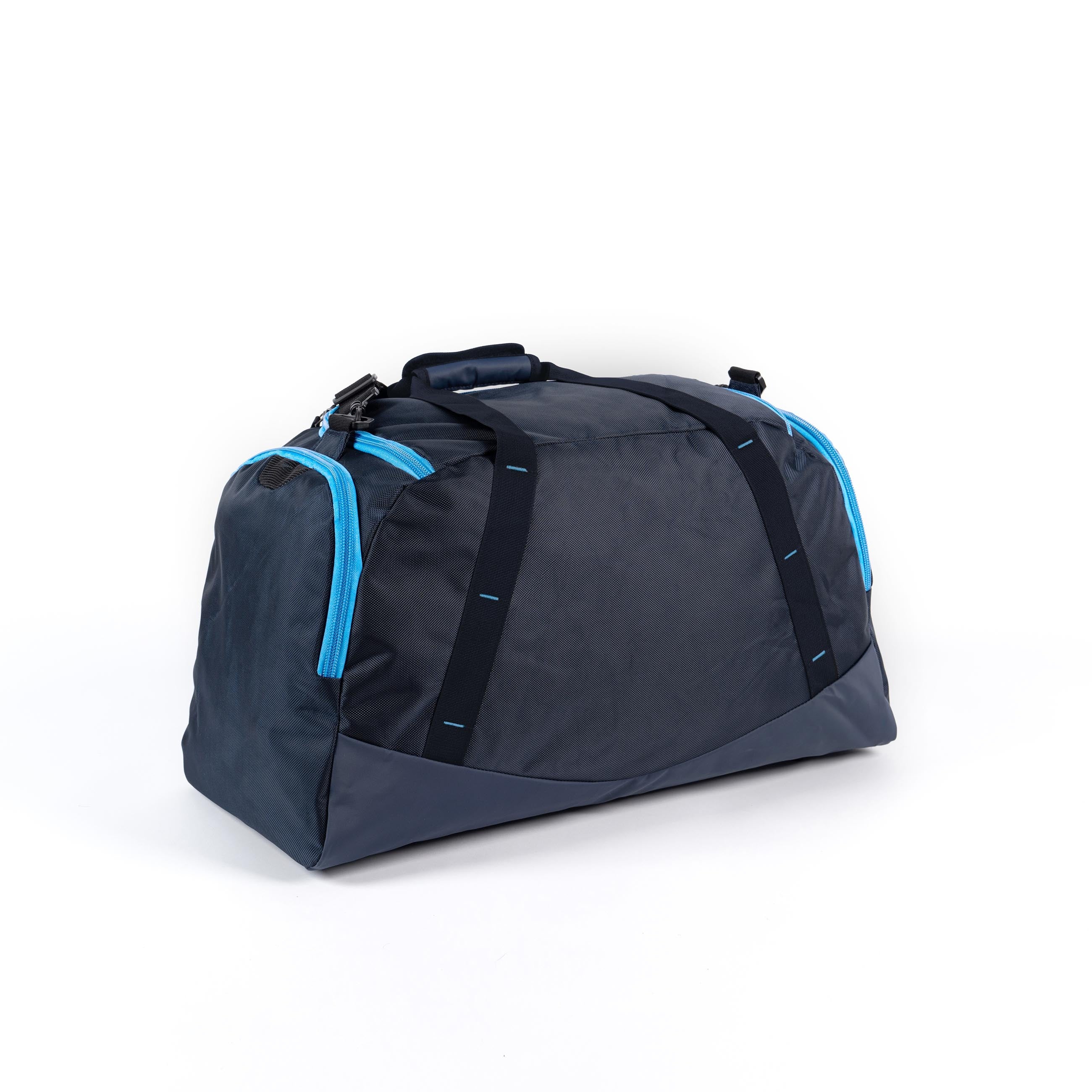 Club V4 Holdall - Image 8