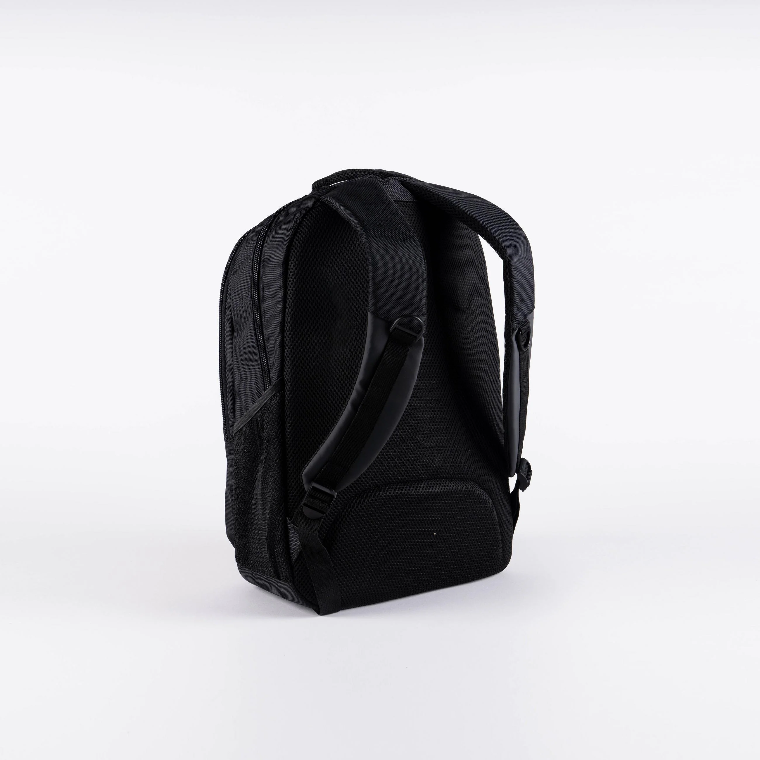 Club V4 Rucksack - Image 8
